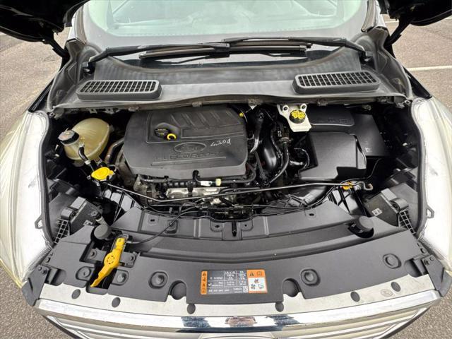Photo of 2017 Black Ford Escape