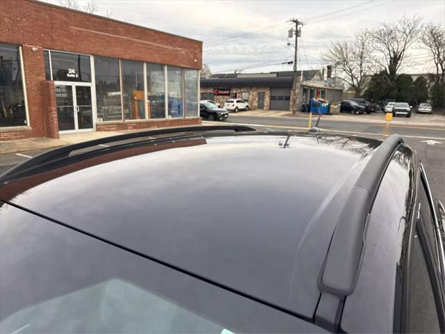 Photo of 2017 Black Ford Escape