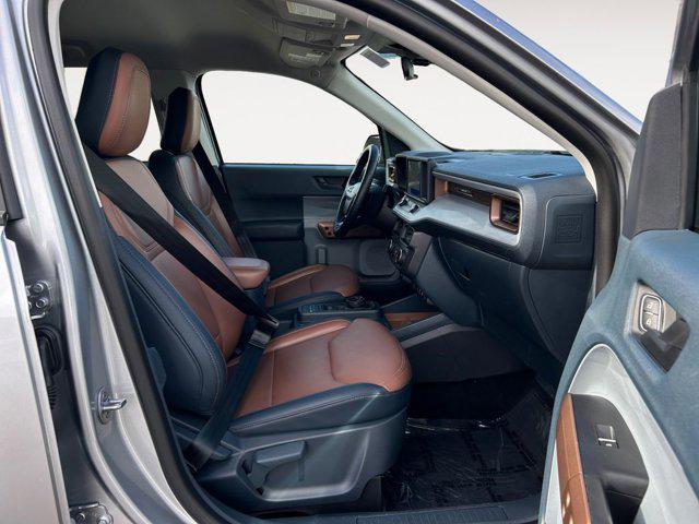 Photo of 2022 Iconic Silver Metallic Ford Maverick