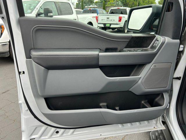 Photo of 2025 White Ford F-150 Lightning