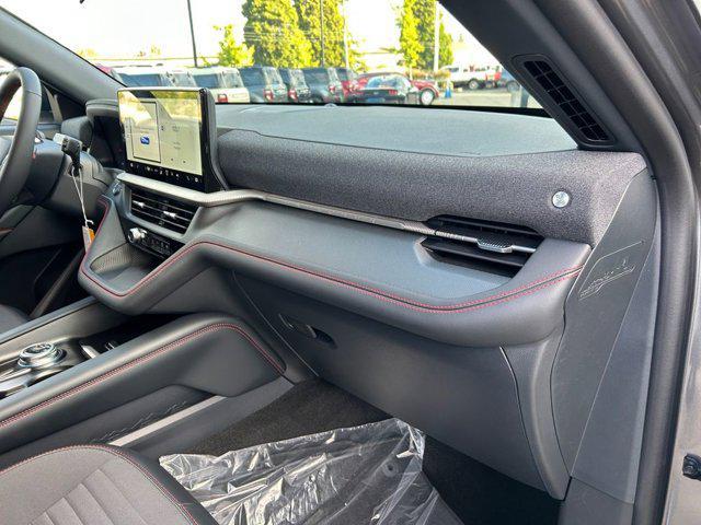 Photo of 2025 Carbonized Gray Metallic Ford Explorer