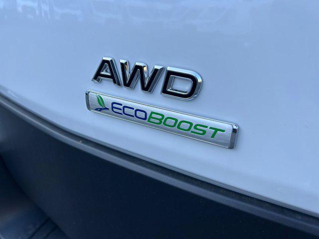 Photo of 2025 Oxford White Ford Transit-250