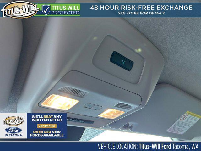 Photo of 2025 Oxford White Ford Transit-250