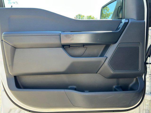 Photo of 2024 Oxford White Ford F-150