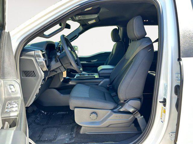 Photo of 2024 Oxford White Ford F-150