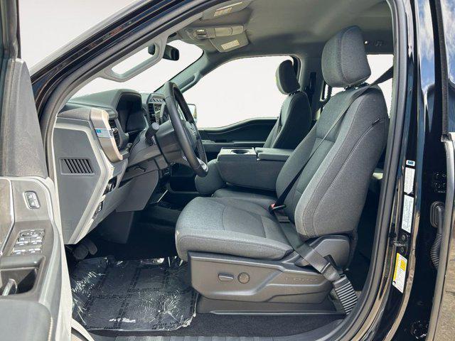 Photo of 2024 Agate Black Metallic Ford F-150