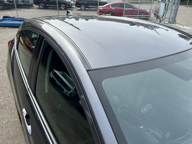 Photo of 2018 Modern Steel Metallic Honda HR-V
