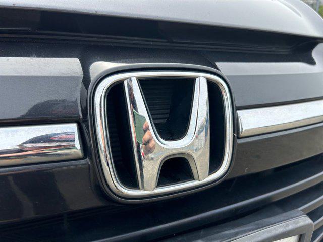 Photo of 2018 Modern Steel Metallic Honda HR-V