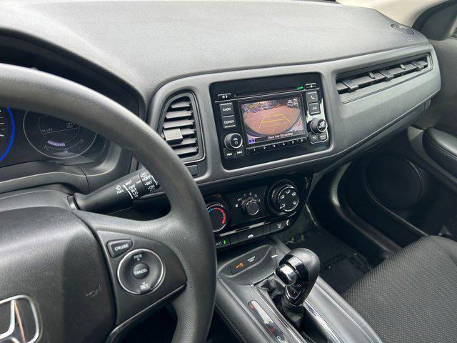 Photo of 2018 Modern Steel Metallic Honda HR-V