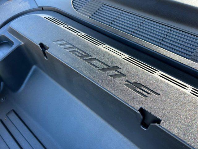 Photo of 2025 Star White Metallic Tri-Coat Ford Mustang Mach-E