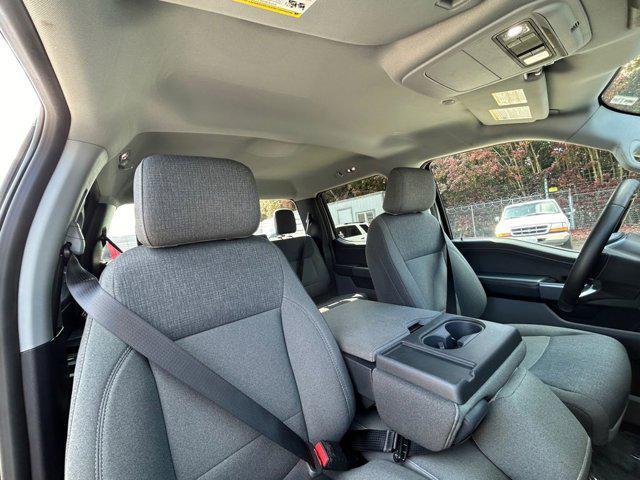 Photo of 2024 Iconic Silver Metallic Ford F-150