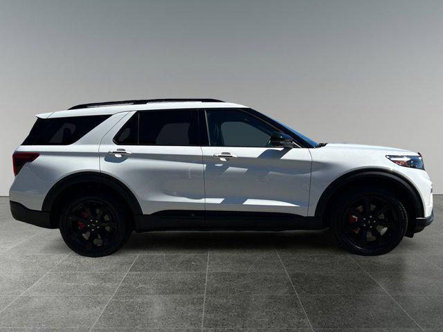 Photo of 2020 Star White Metallic Tri-Coat Ford Explorer