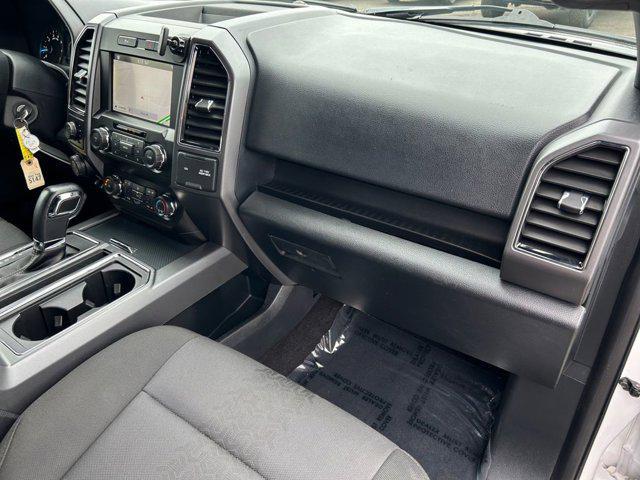 Photo of 2019 Oxford White Ford F-150