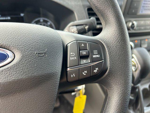 Photo of 2025 Oxford White Ford Transit-250
