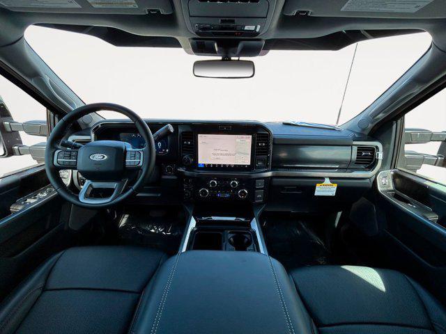 Photo of 2025 Gray Ford F-250