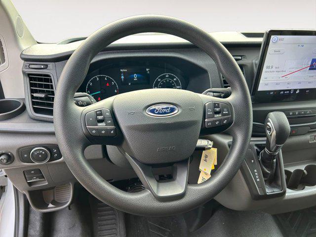 Photo of 2025 Oxford White Ford Transit-250