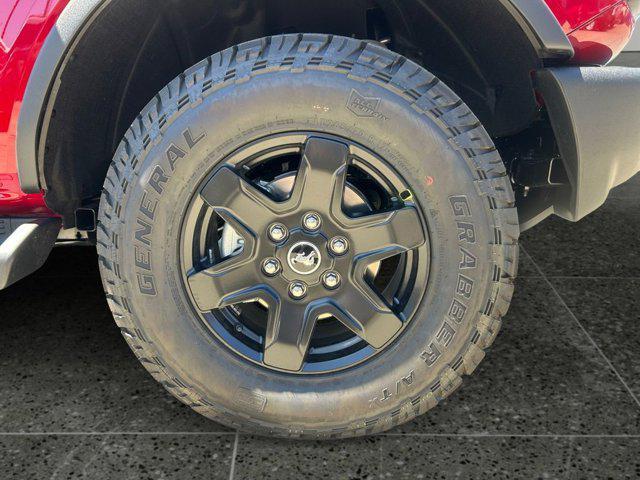 Photo of 2025 Ruby Red Ford Bronco