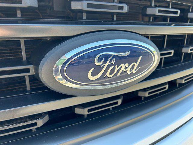 Photo of 2022 Oxford White Ford F-150