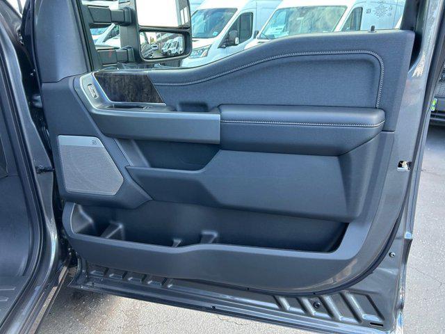 Photo of 2025 Gray Ford F-250