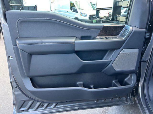 Photo of 2025 Gray Ford F-250
