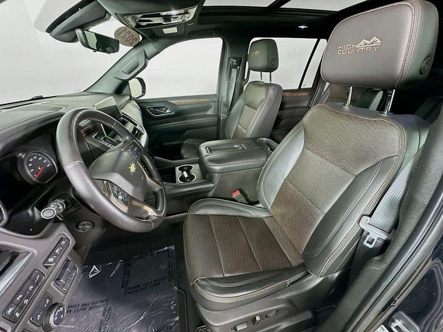 Photo of 2021 Black Chevrolet Suburban