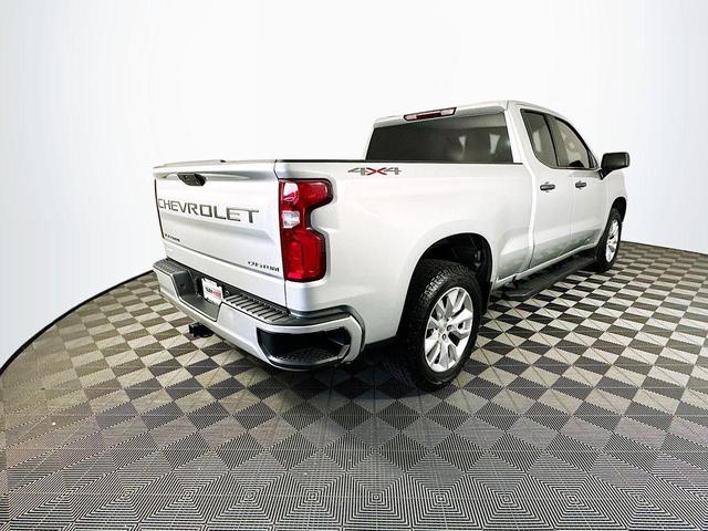 Photo of 2021 Silver Ice Metallic Chevrolet Silverado 1500