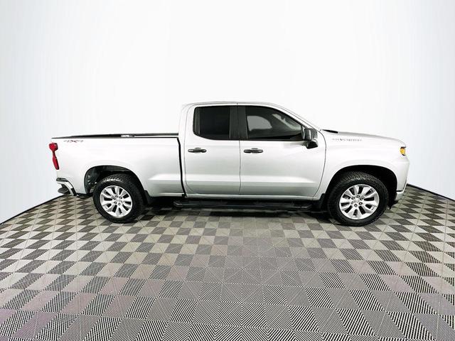 Photo of 2021 Silver Ice Metallic Chevrolet Silverado 1500