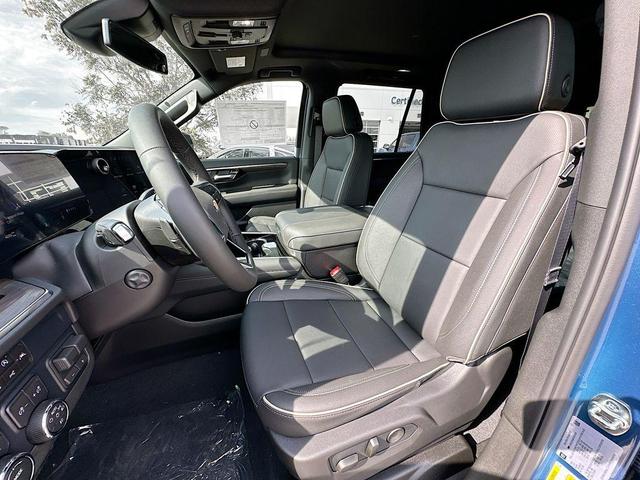 Photo of 2025 Lakeshore Blue Metallic Chevrolet Tahoe