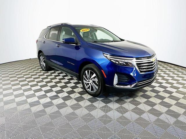 Photo of 2022 Blue Glow Metallic Chevrolet Equinox