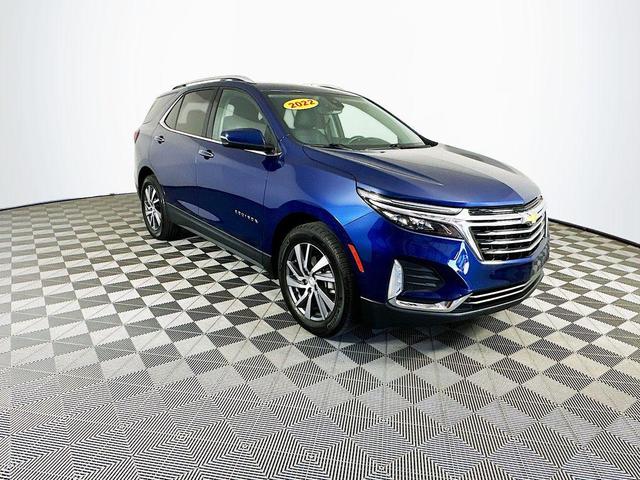 Photo of 2022 Blue Glow Metallic Chevrolet Equinox