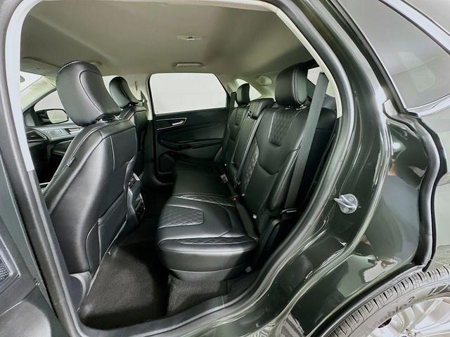 Photo of 2024 Forged Green Metallic Ford Edge