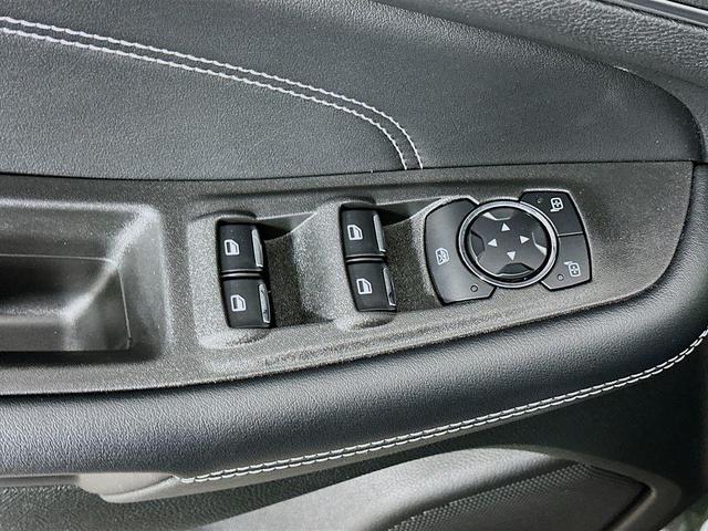 Photo of 2024 Forged Green Metallic Ford Edge