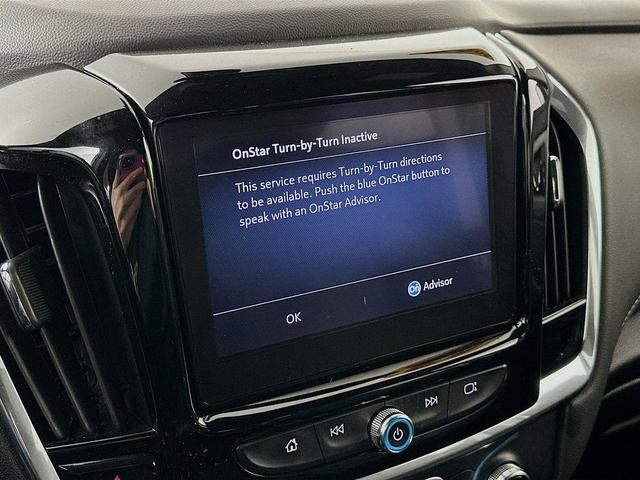 Photo of 2023 Mosaic Black Metallic Chevrolet Traverse