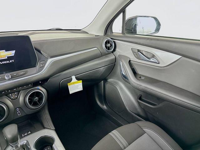 Photo of 2023 Black Chevrolet Blazer
