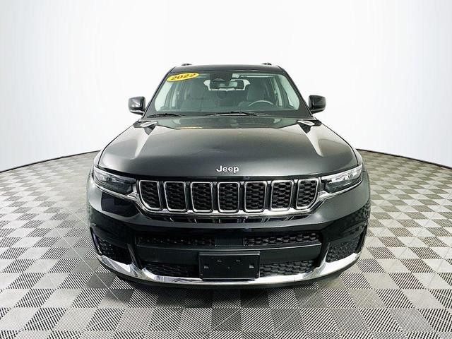 Photo of 2022 Diamond Black Jeep Grand Cherokee L