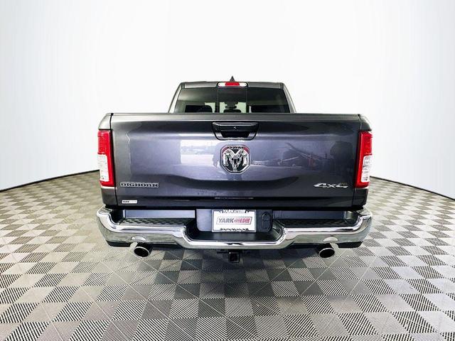 Photo of 2022 Granite Crystal Clearcoat Metallic RAM 1500