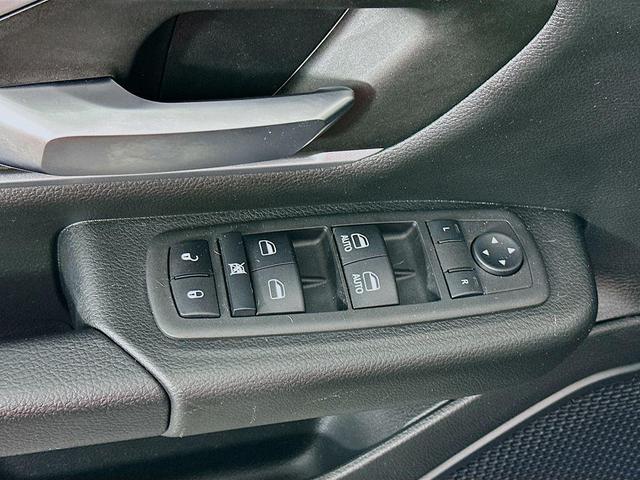 Photo of 2022 Granite Crystal Clearcoat Metallic RAM 1500