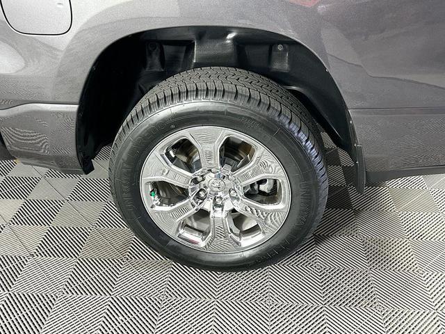 Photo of 2022 Granite Crystal Clearcoat Metallic RAM 1500