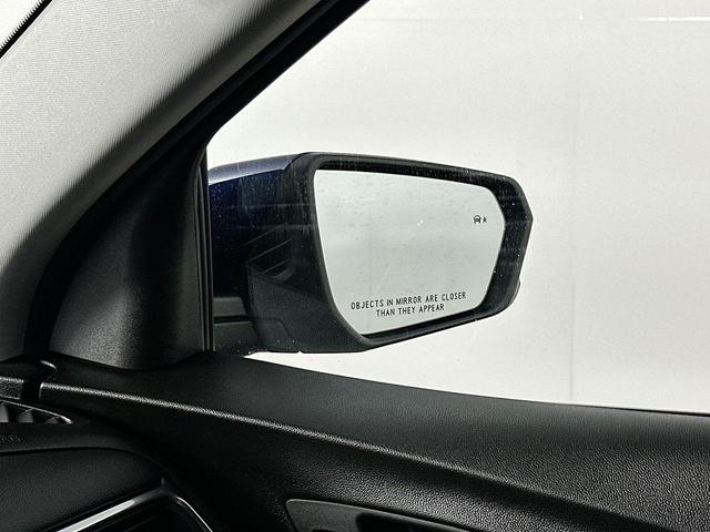 Photo of 2023 Blue Glow Metallic Chevrolet Equinox