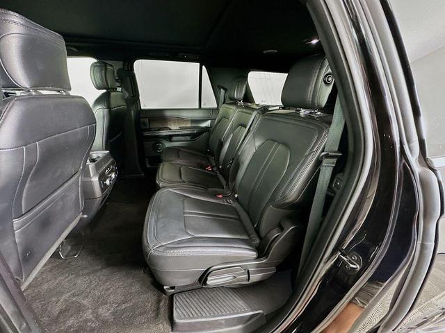 Photo of 2019 Black Metallic Ford Expedition Max