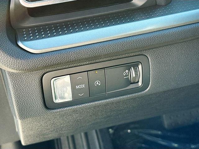 Photo of 2026 Summit White Chevrolet Traverse