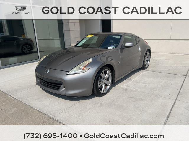 Photo of 2009 Platinum Graphite Metallic Nissan 370Z