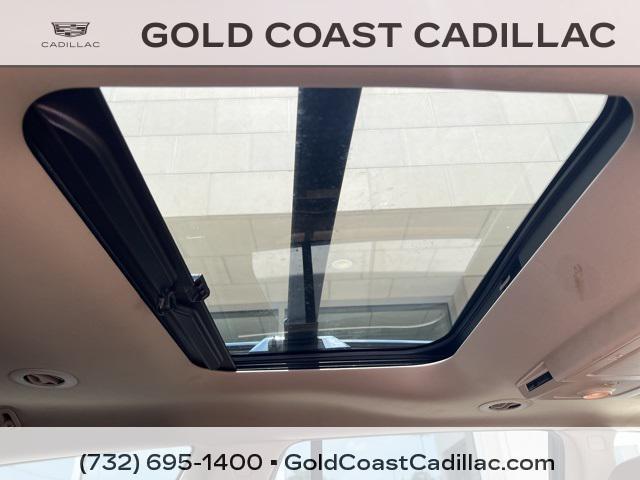 Photo of 2015 White Diamond Tricoat Buick Enclave