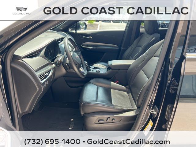 Photo of 2019 Stellar Black Metallic Cadillac XT4