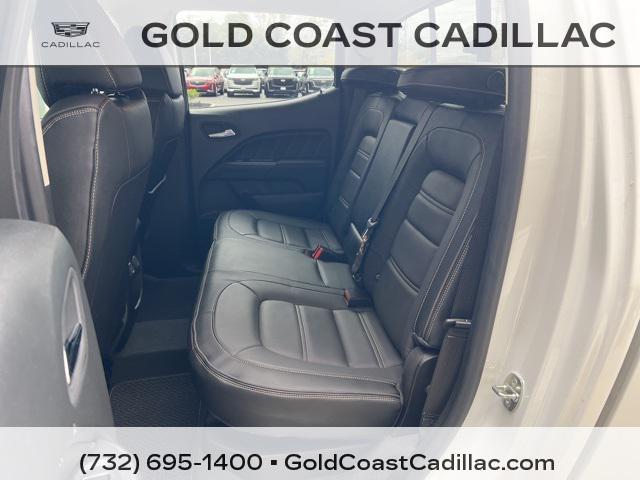 Photo of 2022 Summit White GMC Canyon