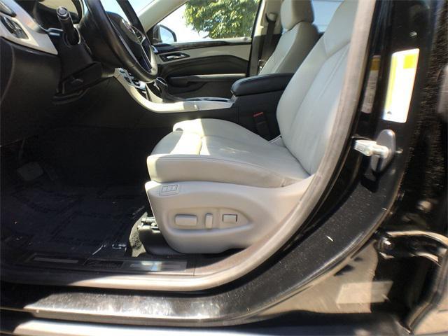 Photo of 2016 Black Raven Cadillac SRX