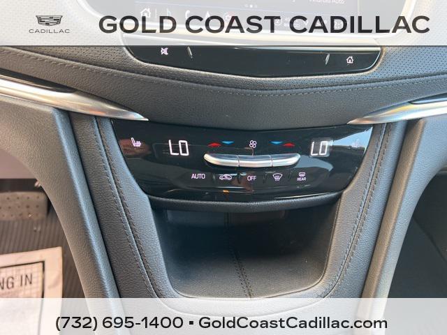 Photo of 2022 Stellar Black Metallic Cadillac XT5