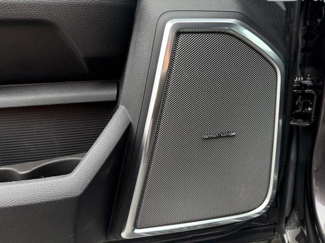 Photo of 2025 Granite Crystal Metallic Clearcoat RAM 2500
