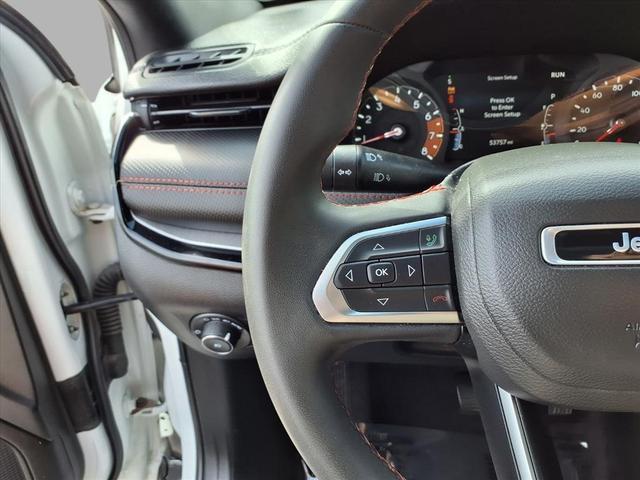 Photo of 2023 Bright White Clearcoat Jeep Compass