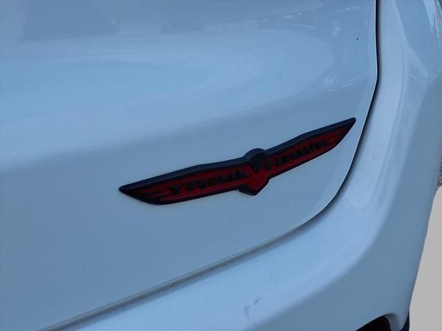 Photo of 2023 Bright White Clearcoat Jeep Compass